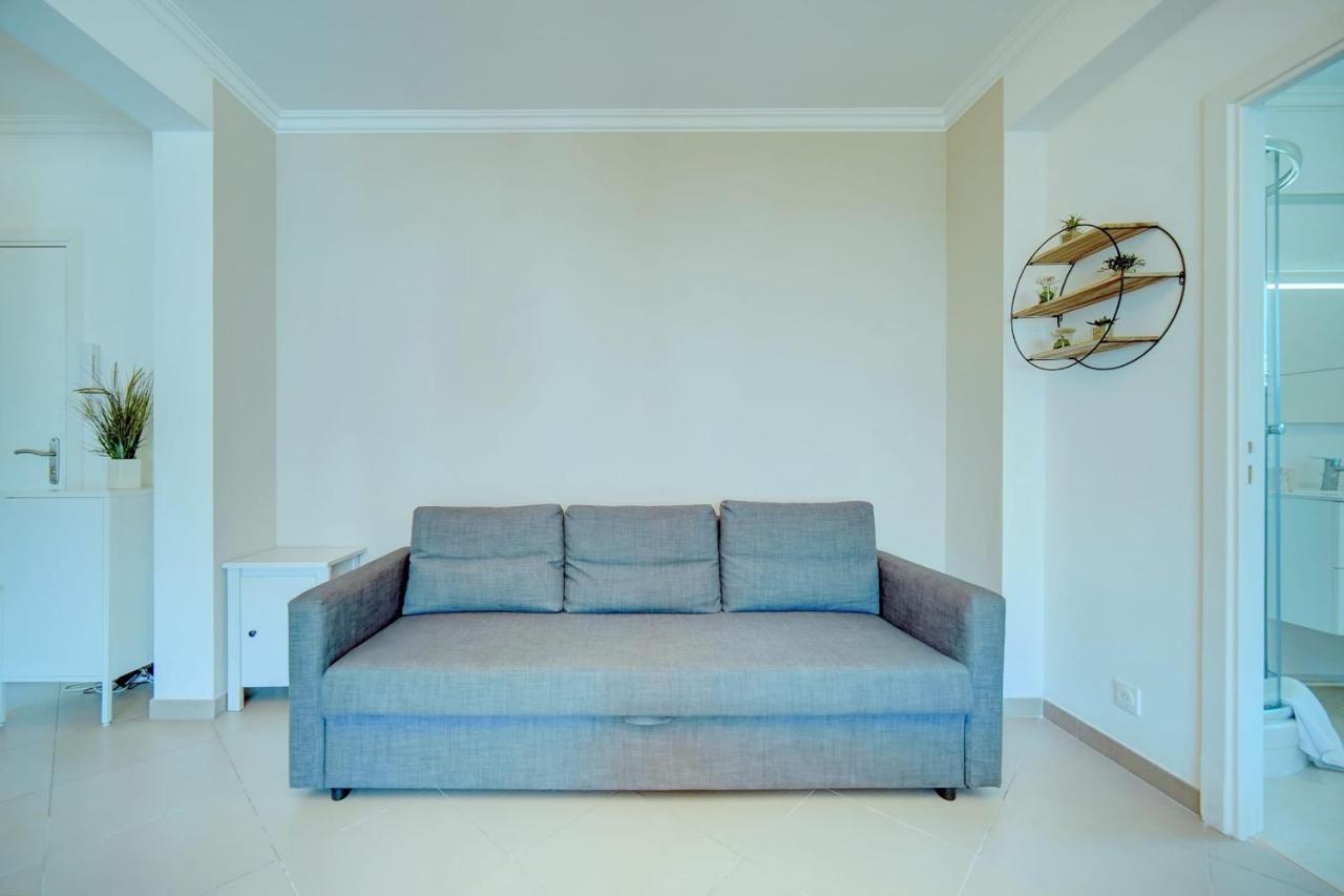 Immogroom - Terrace - 2 Bedrooms - Downtown - Air Conditioning - Wifi Apartment