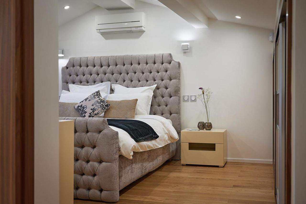 Appartement Sunlight - Palme D Or - 2 Bedrooms, Modern Apartment, Hyper Cannes