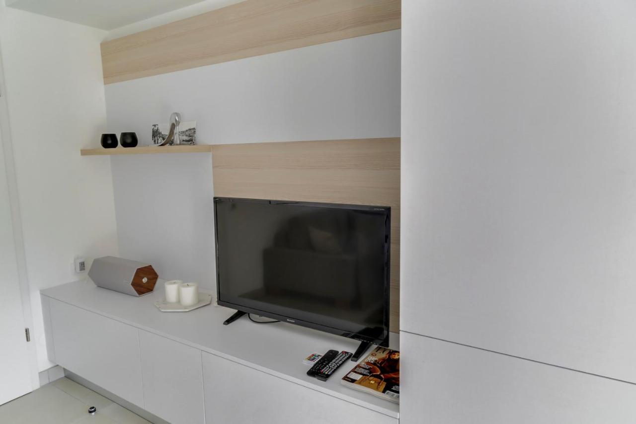 Immogroom- Modern - Elegant - Close To The -ac *