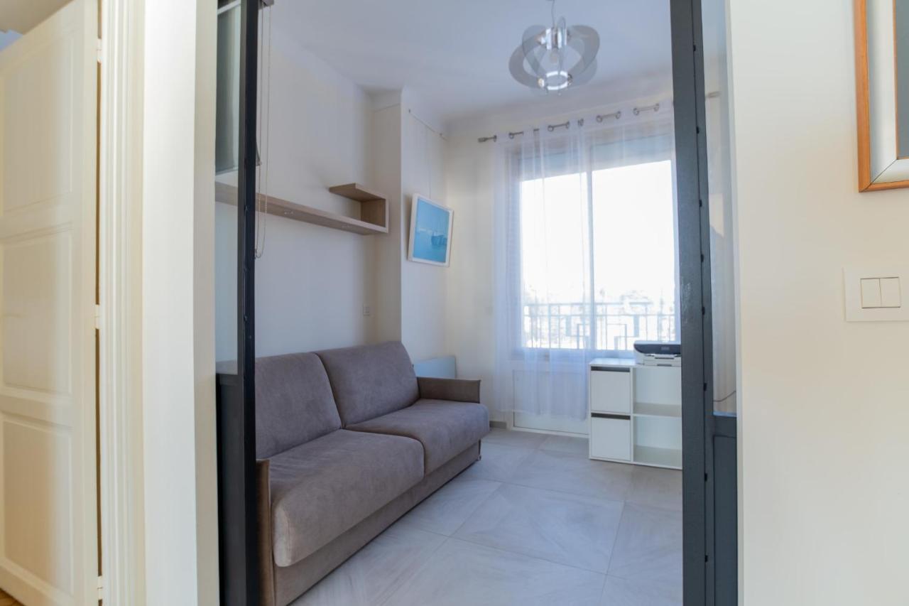 3-br Sea View By The Beaches *