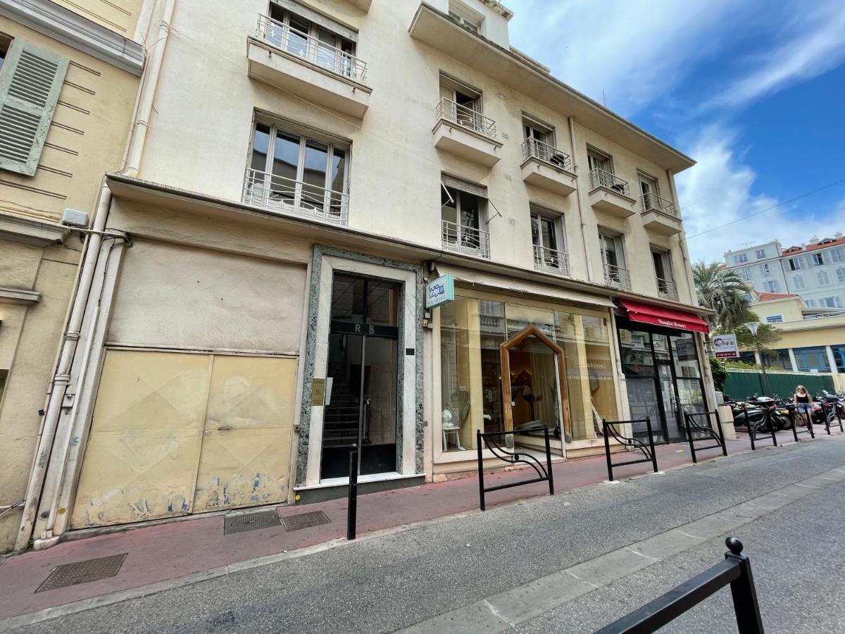 Appartement Le Classe : Hypercentre, 150m Palais, Climatisation