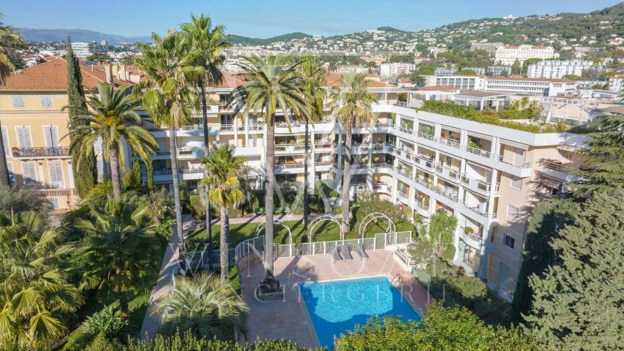 Le First By Winsome Destination Apartment