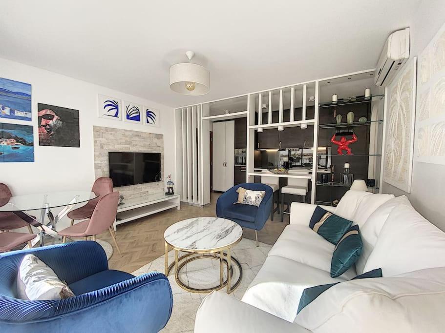 Appartement Style Architecte Proche De La Cannes