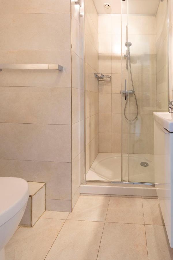 Apartamento Entierement Equipe De 105 M2 Avec Vue Et Collines *