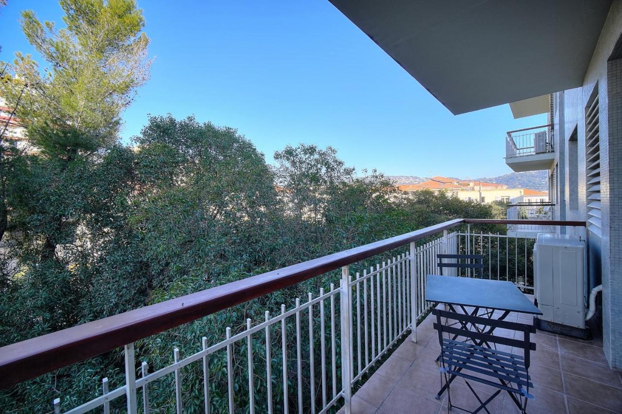 Luxury - Magnificent With Sea View Apartment
