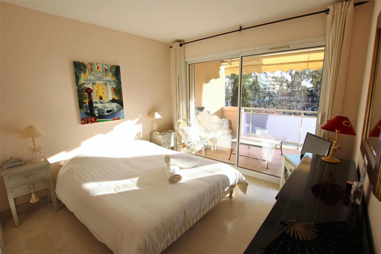 2 Bedrooms2 Bathroomsterrace Equipped In Palm Area Apartment Cannes