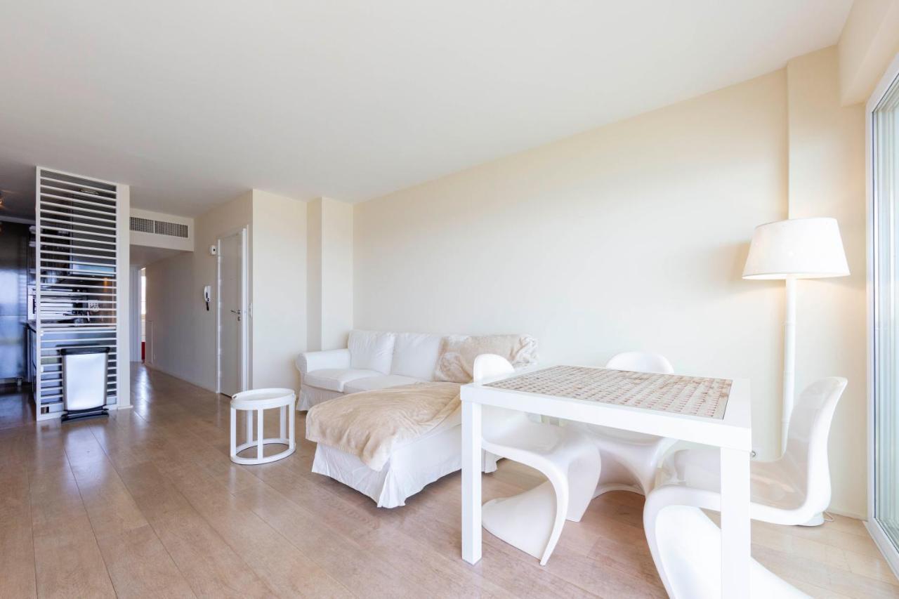 70 M2 Face A La Mer, Dernier Etage, Au Bord Des Plages Apartment *