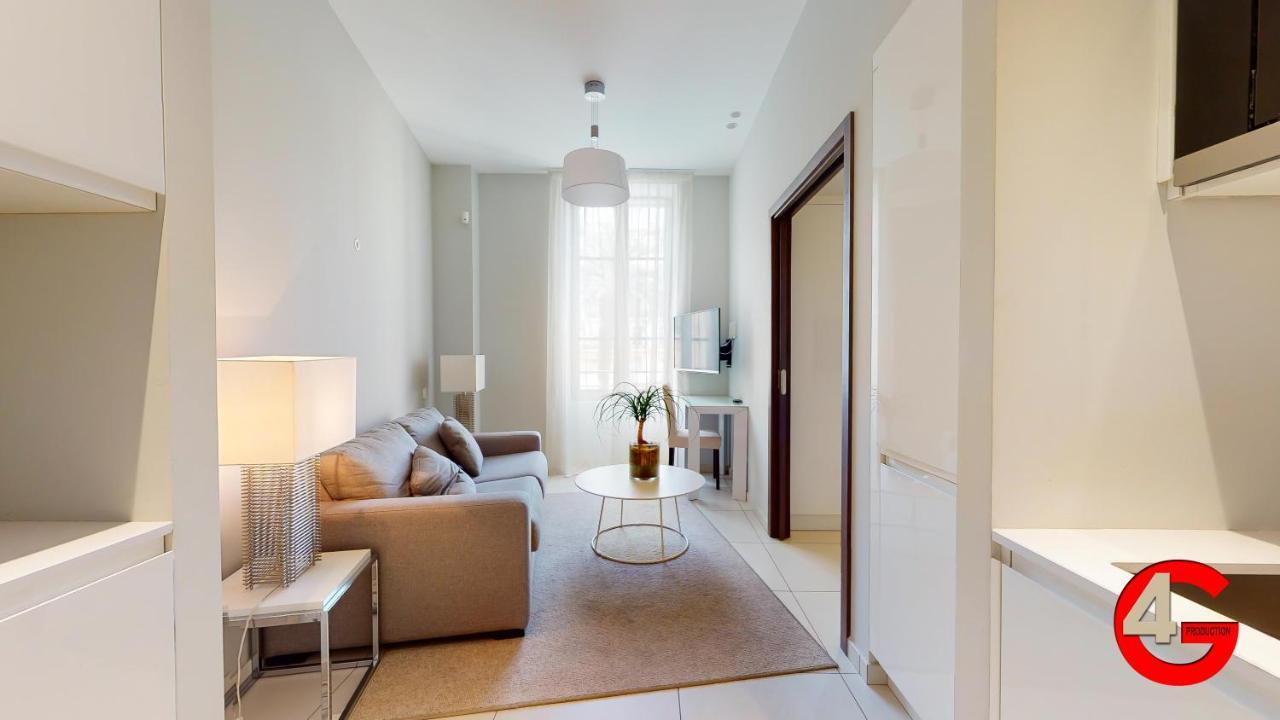 The Pool House Apartment