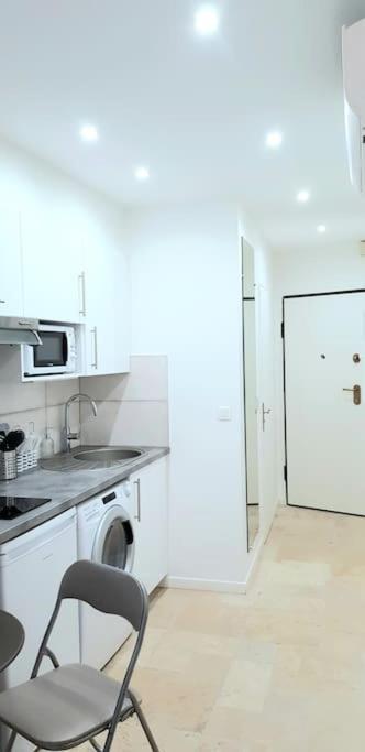 Centre Forville Apartment *