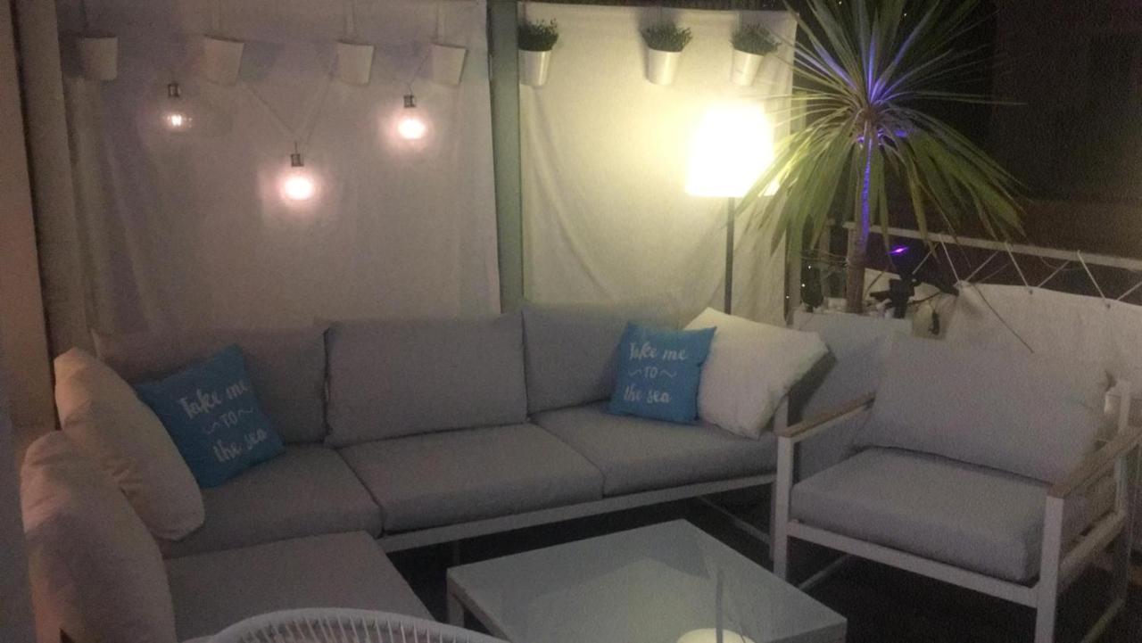 Apartment Terrasse Rue D'antibes 2 Chambres Proche Et Palais