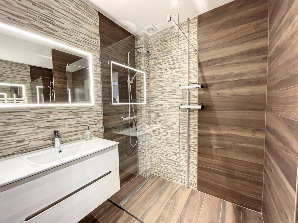 Appartement Cannes, 2 Pieces, 3 Personnes - Fr-1-470-58 *