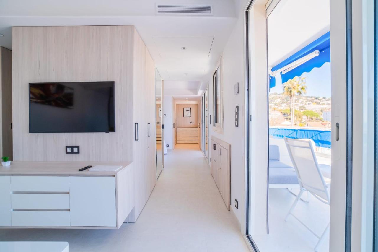 2-br Sea View Terrace & Parking * Cannes