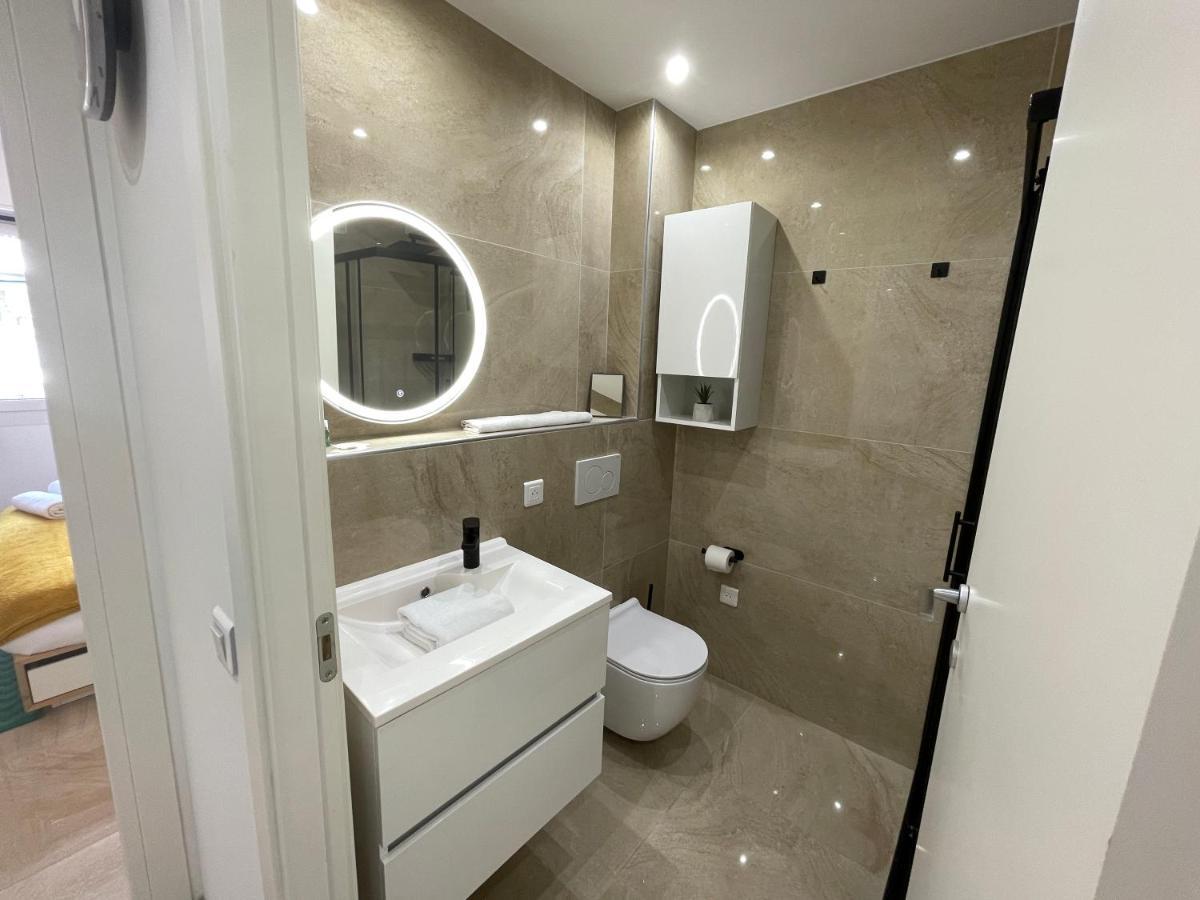 Superbe Idealement Situe A Appartement