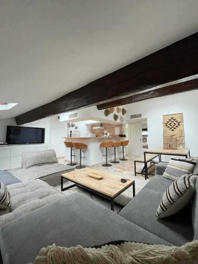 Appartement De Charme Rue D'antibes *