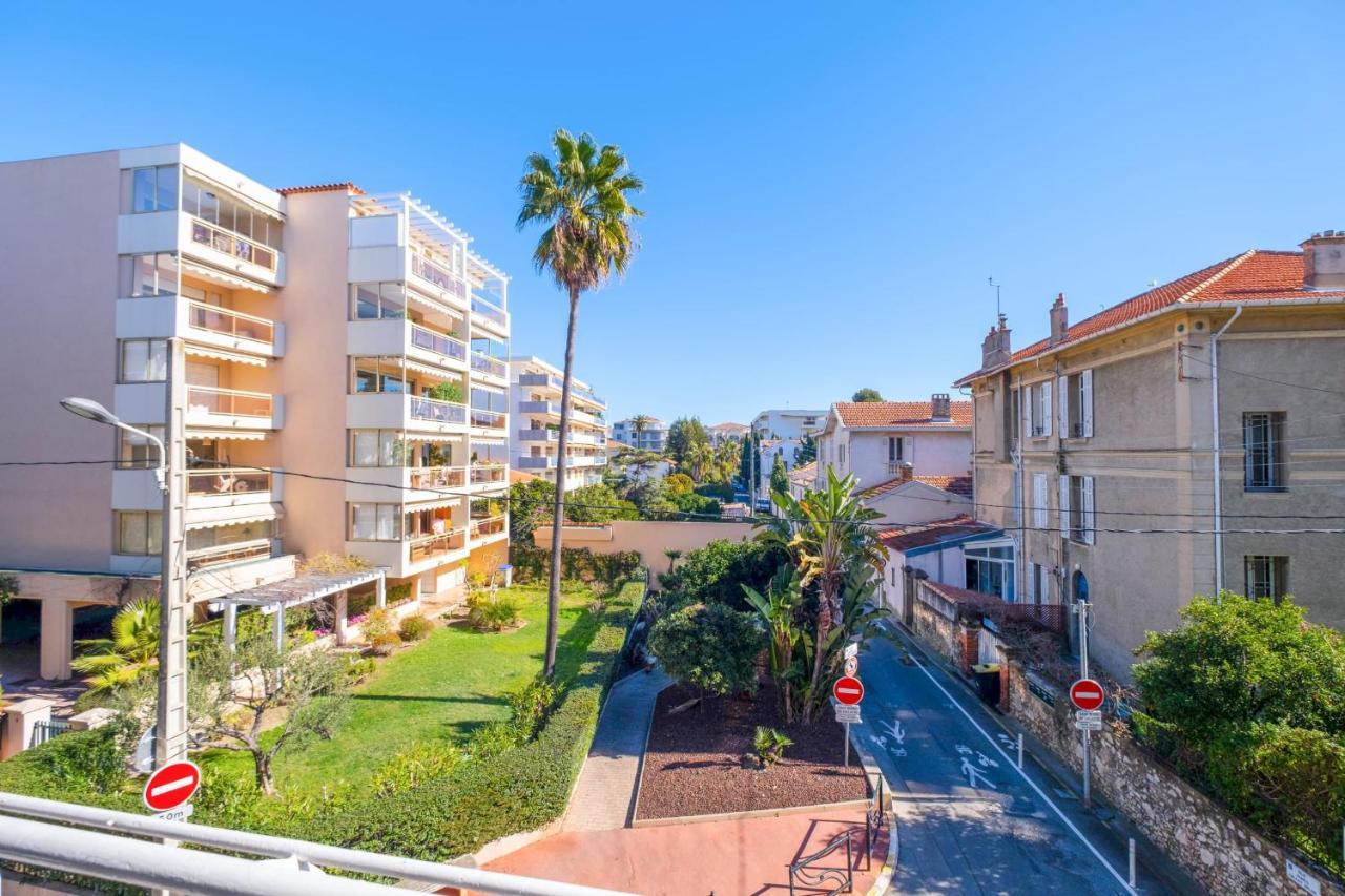 2br 100m From Beaches Terrace & Parking Apartment