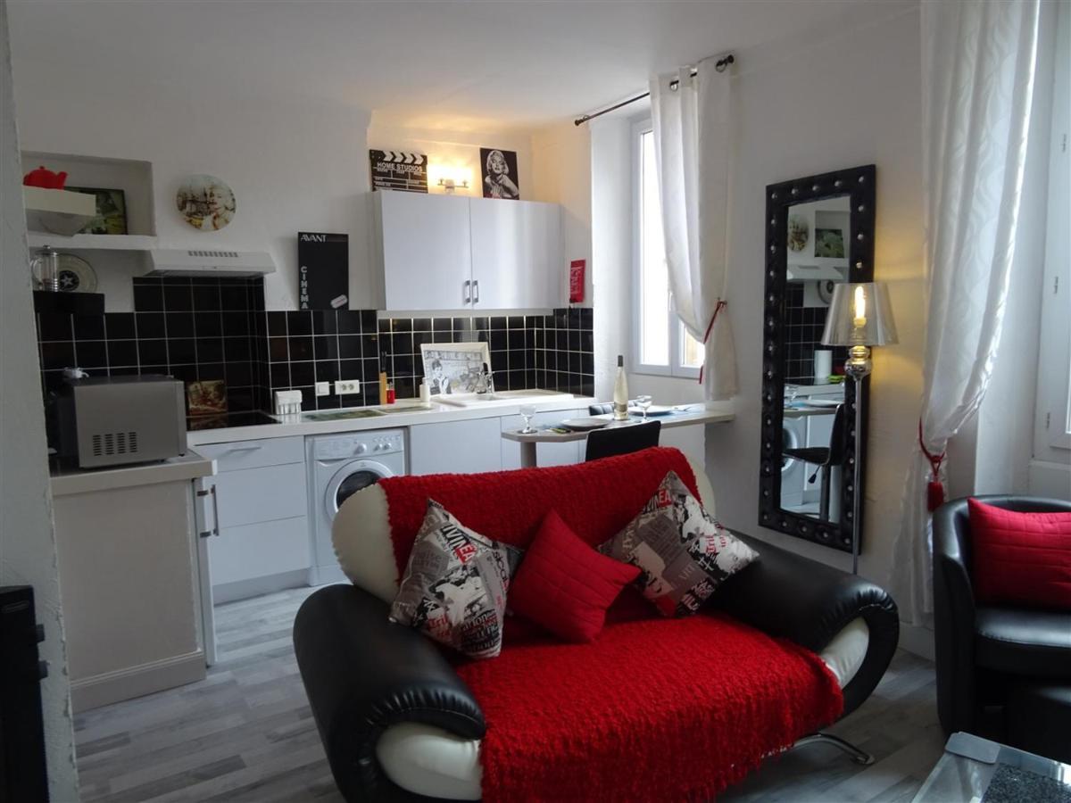 Apartment Rue St Antoine *