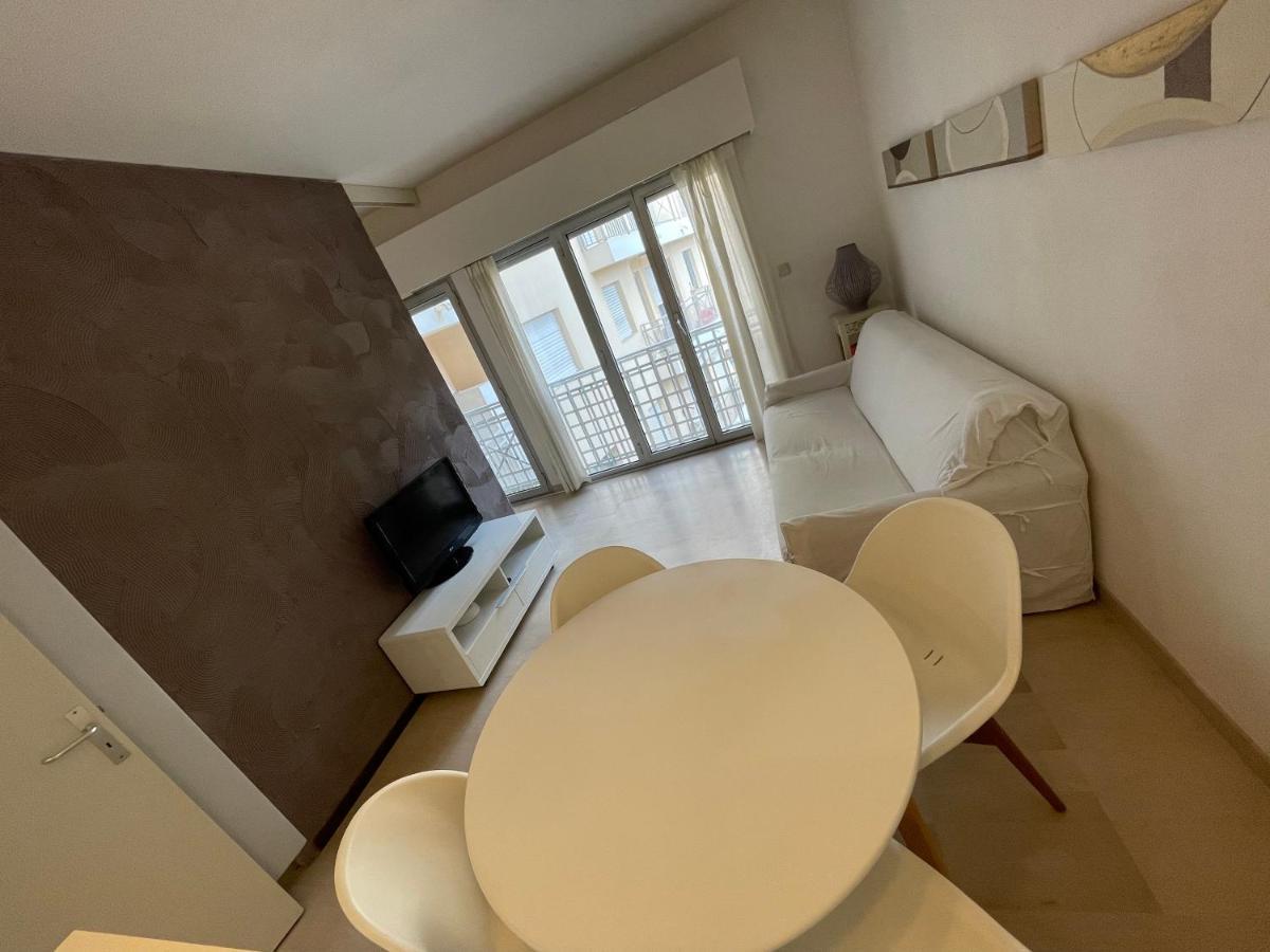 Rimbaud By Connexion Cannes