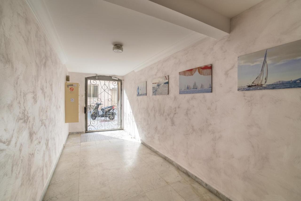 3 Pieces- Vieux Port- Terrasse - Parking Possible Cannes