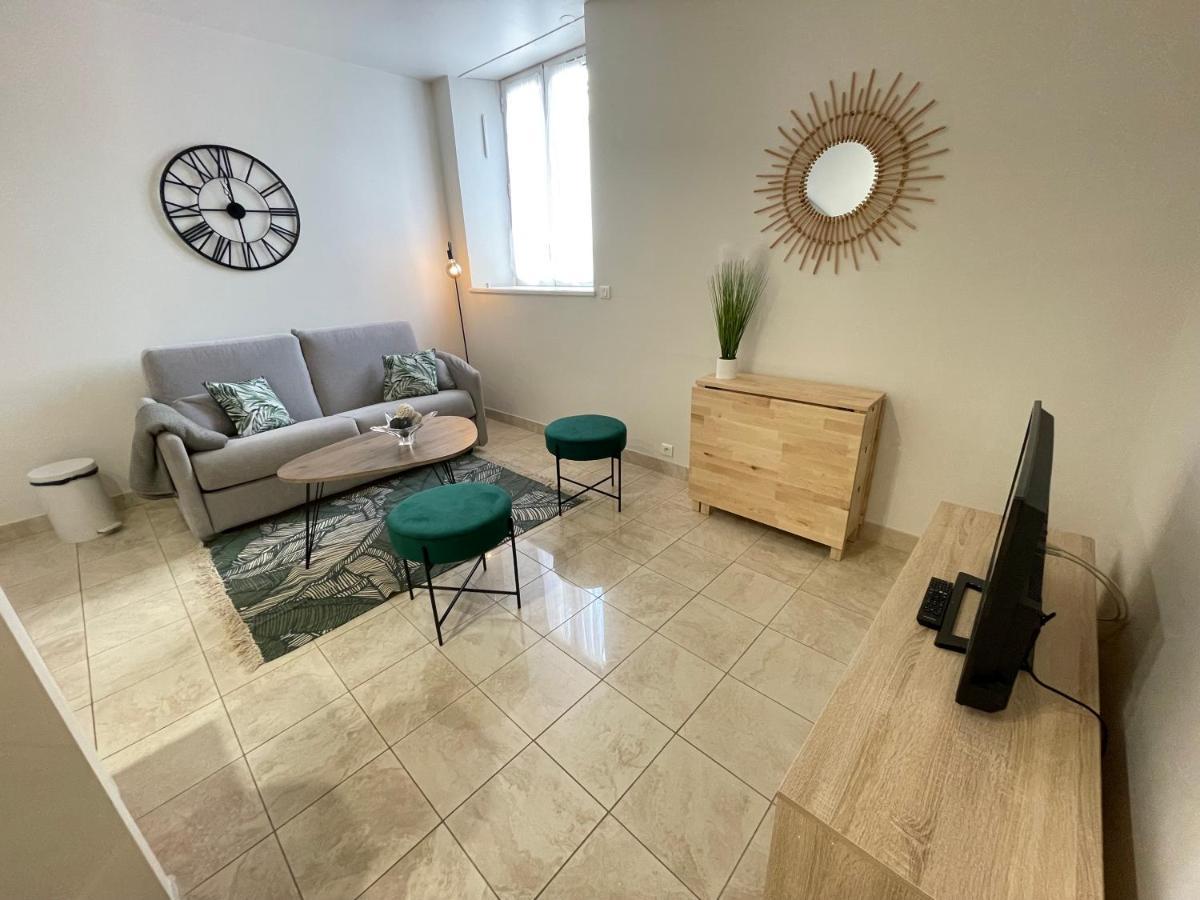 La Fontaine Apartment