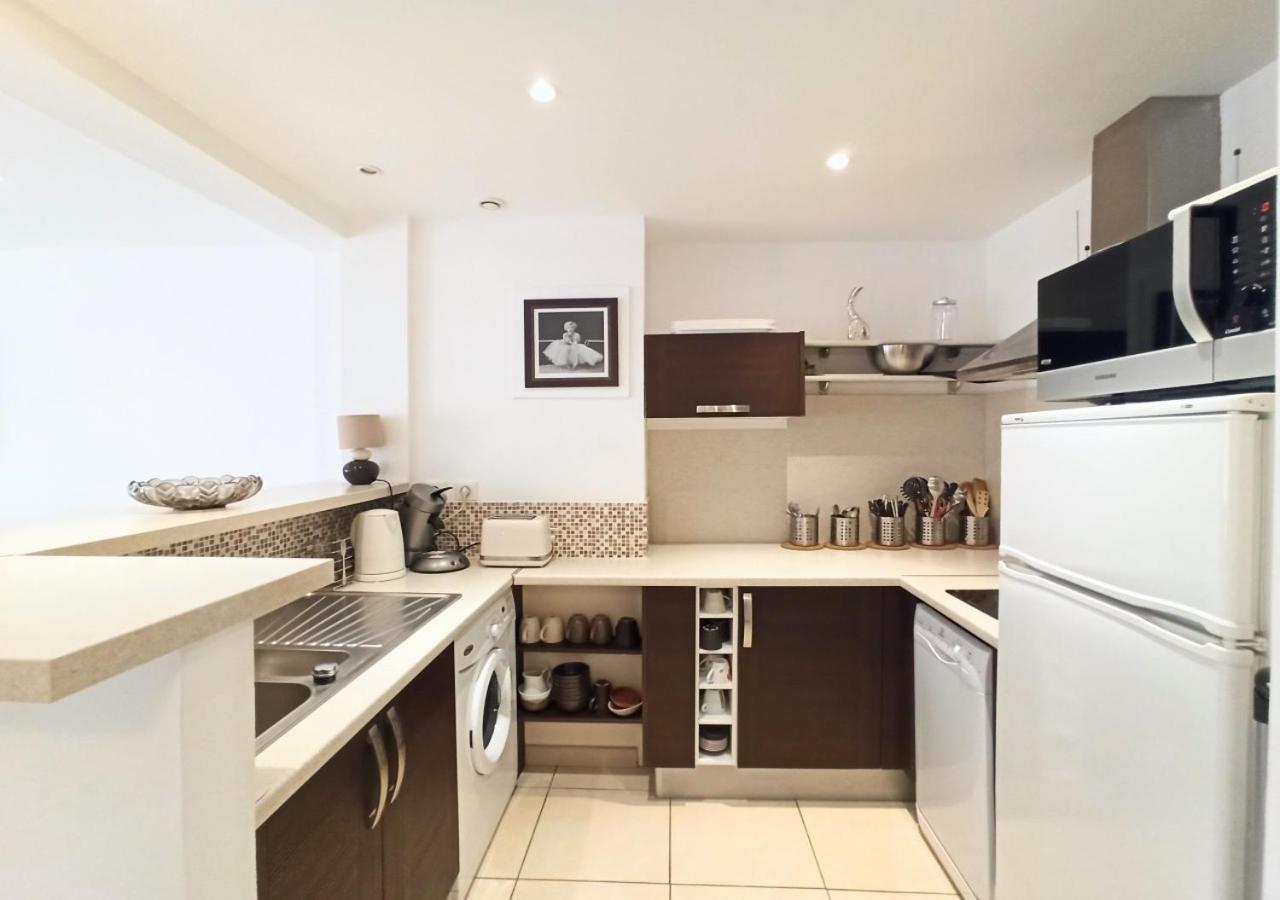 Viva Riviera 2 Bedrooms 2 Bathrooms Rue Florian *