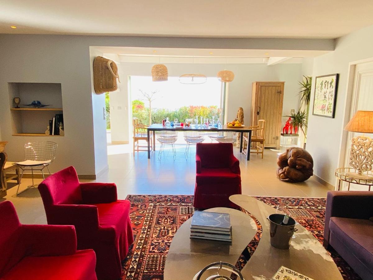 Luxury In With Swimming Pool & Sea View Villa