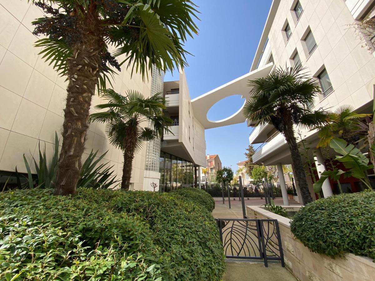 2 Pieces Terrasse Piscine Californie Apartamento *