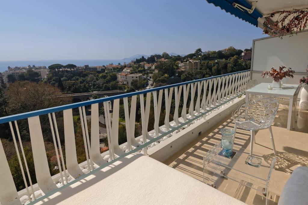 Vue * Cannes