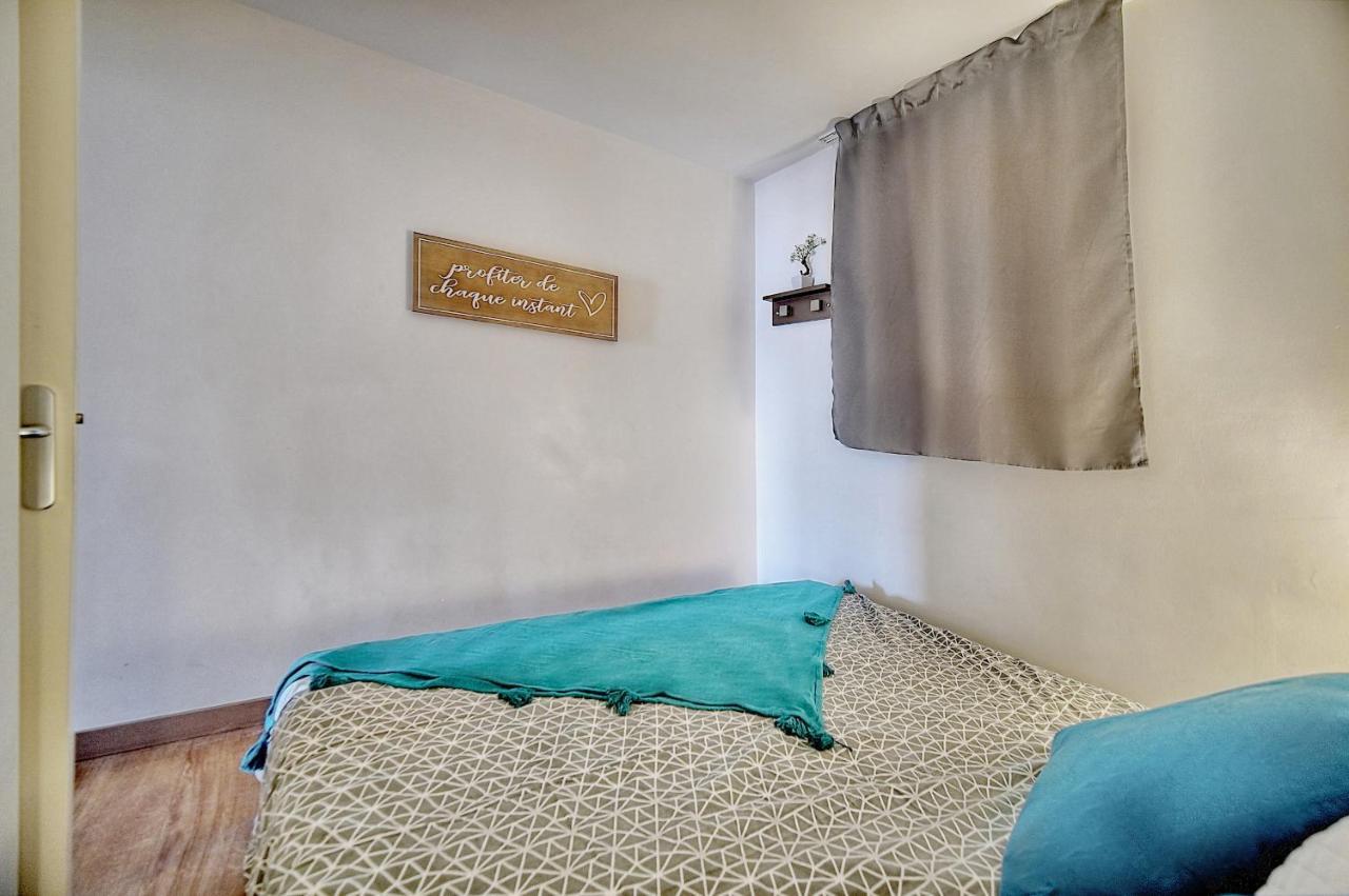 Agreable 2 Pieces Avec Piscine A1b235 Apartment *