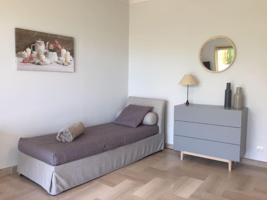 Le San Remo Yourhosthelper Apartment