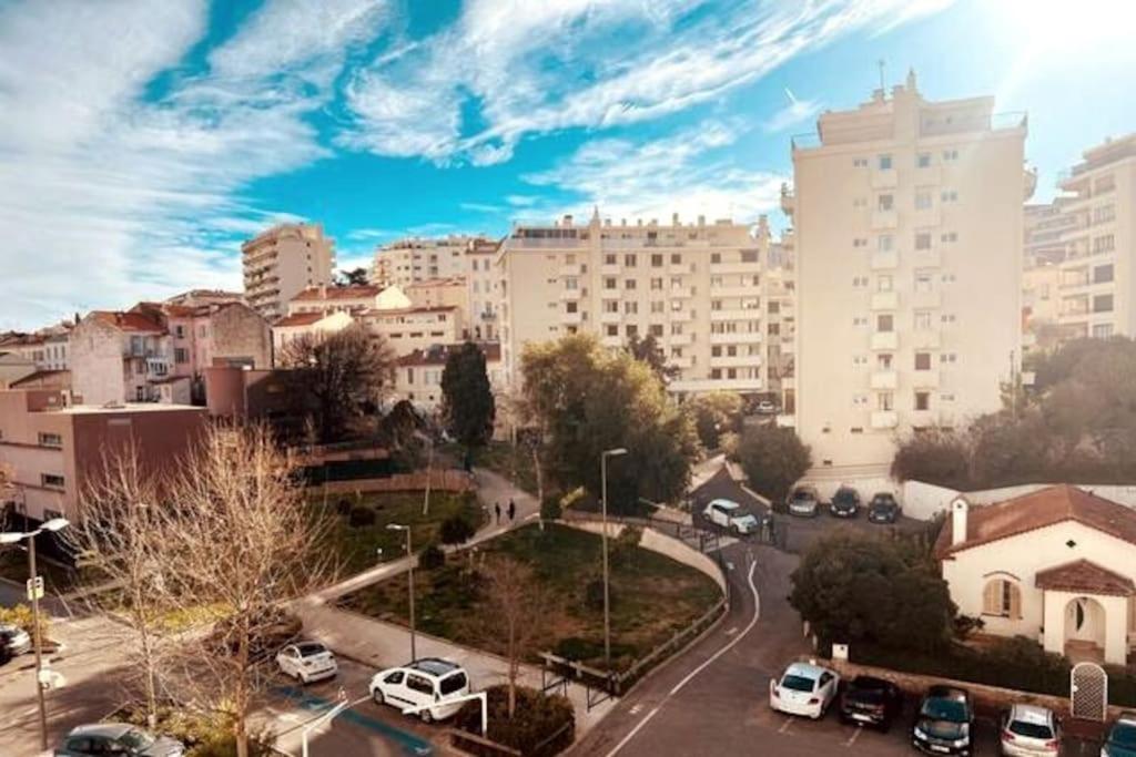 Superbe T3 - 11 Minutes Palais, Croisette & Plages Appartement *