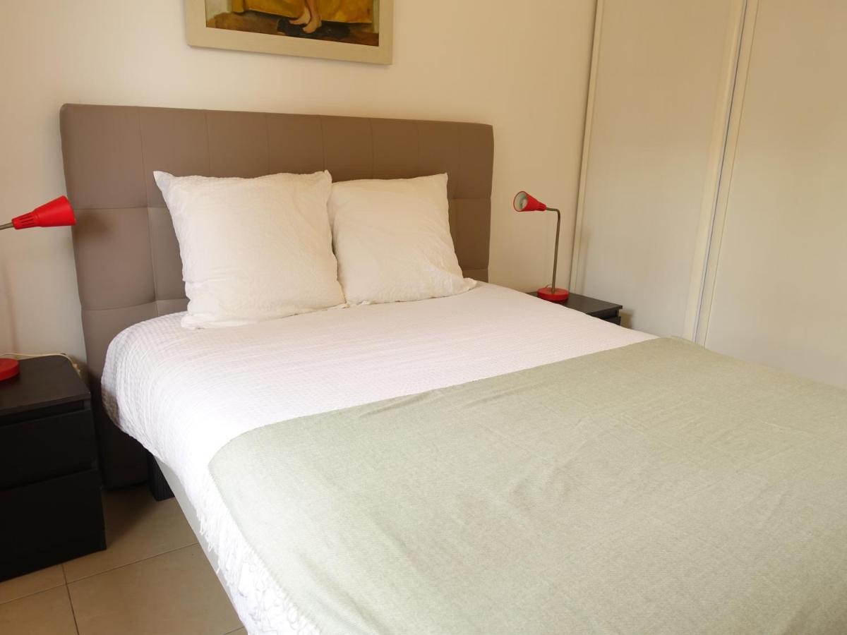 Apartment Lovely With Balcony 5min Train Station