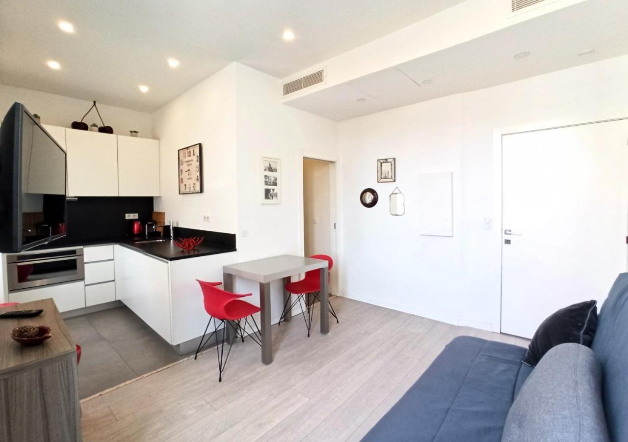 Apartment Viva Riviera - 3 Rue Commandant Andre Cannes
