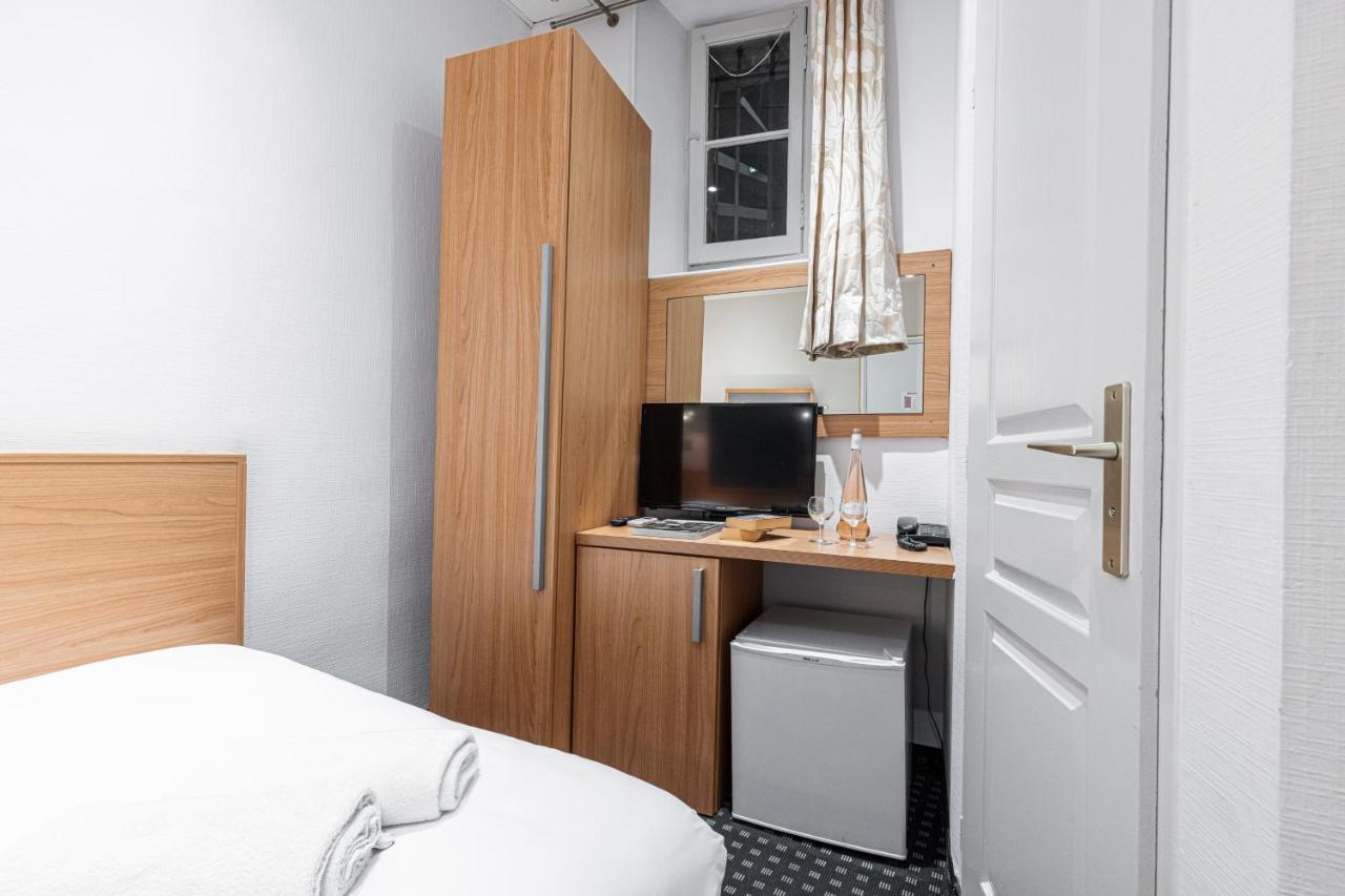 Modern Waikiki Hotel 2*