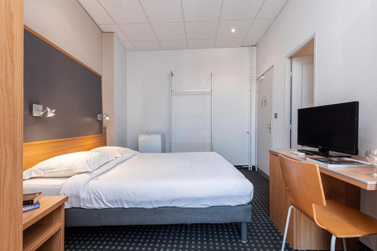 Modern Waikiki Hotel 2*