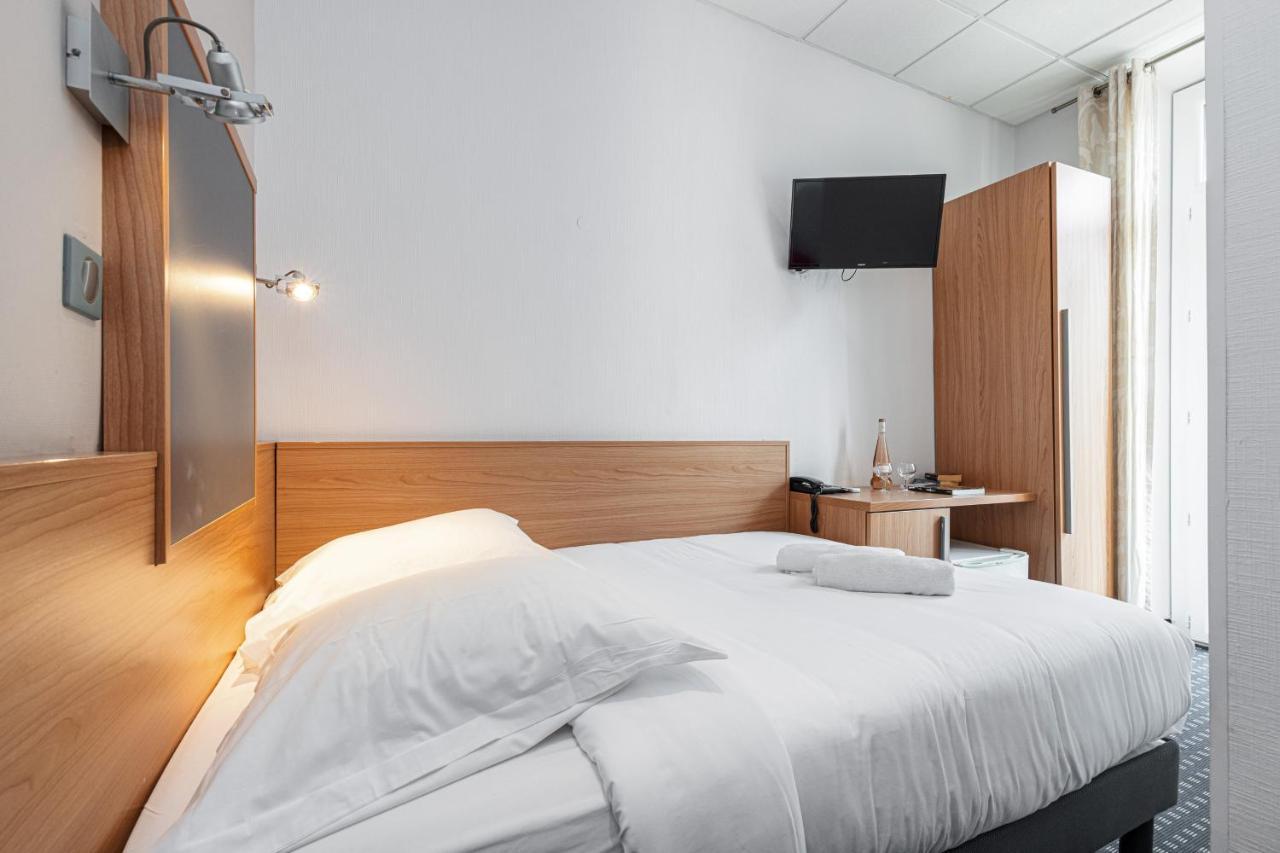Modern Waikiki Hotel 2*