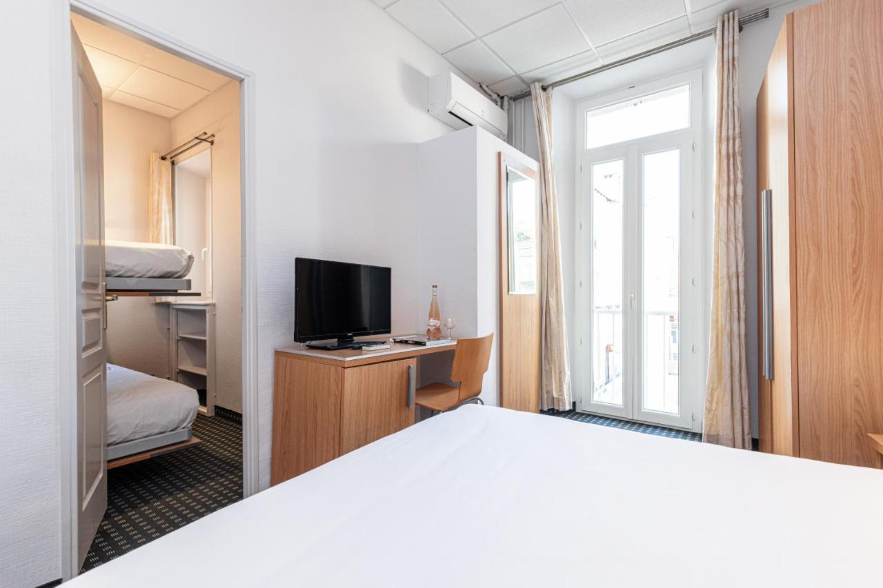 Hotel Modern Waikiki Cannes