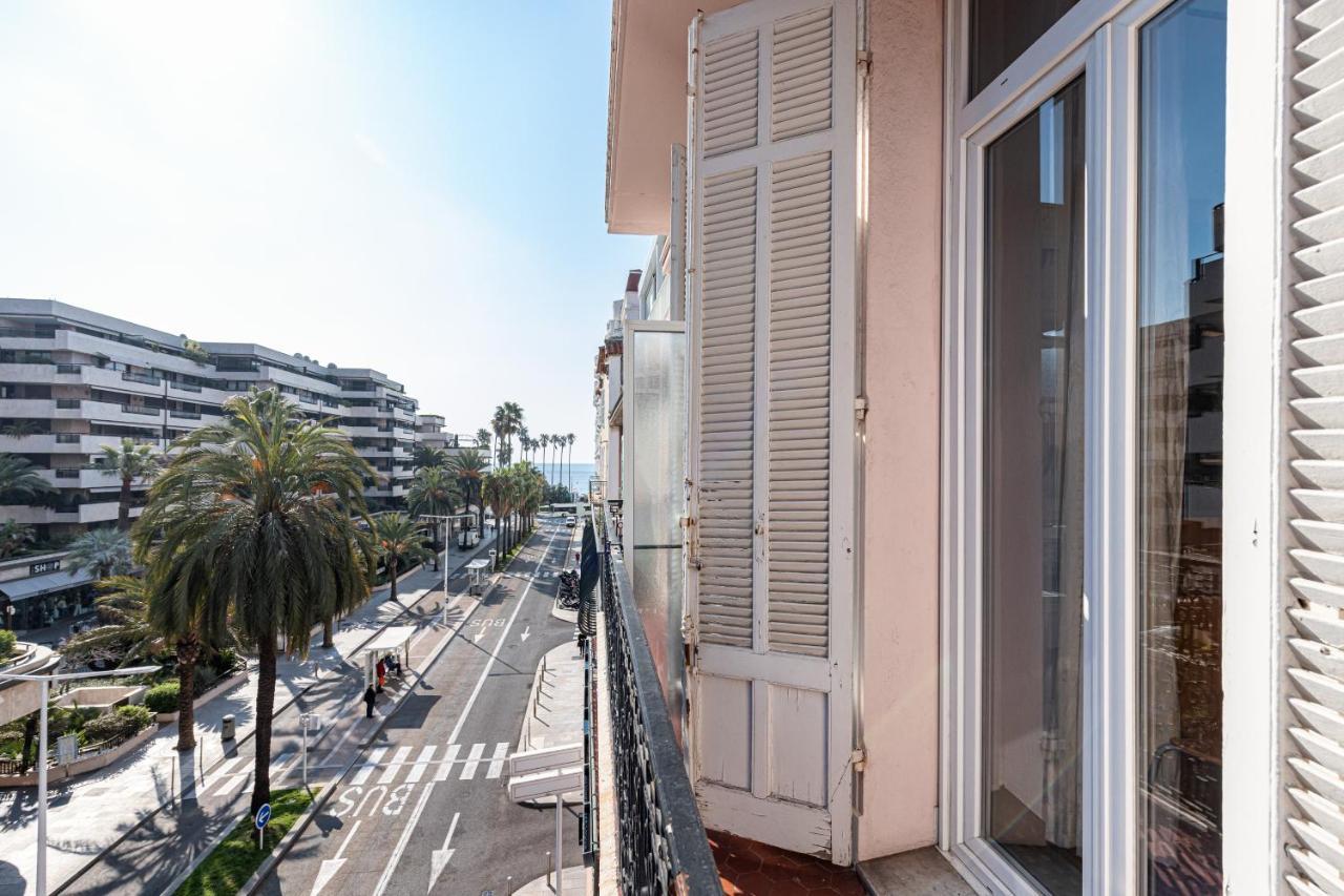 Modern Waikiki Hotel Cannes