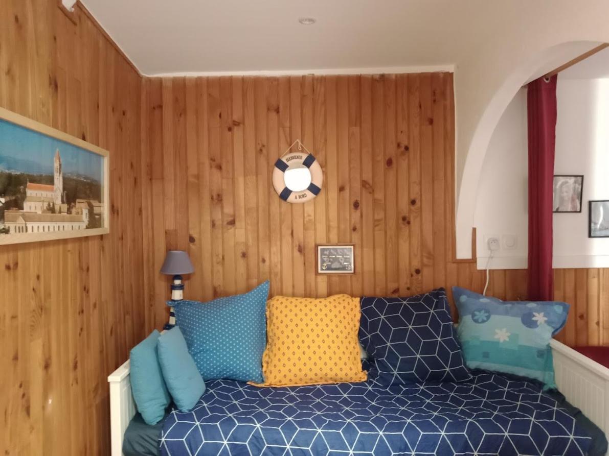 Proche Du Palais Des Festivals Et De La Plage-petits Prix Car Ménage Fait Par Le Voyageur Appartement Cannes