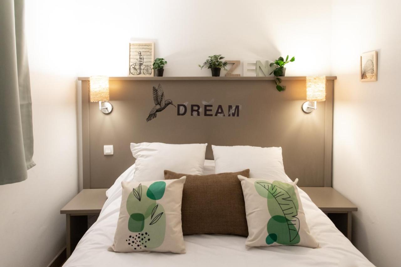 C1 Clemenceau Pool Balcony Bath Ac 2mins Walk To Apartment