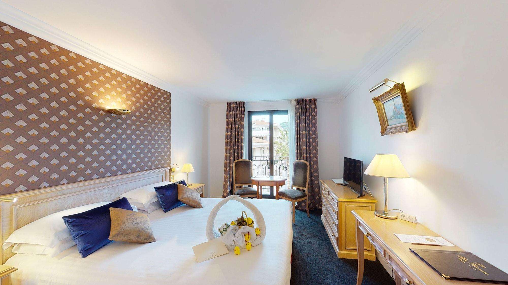 Sun Riviera Hotel