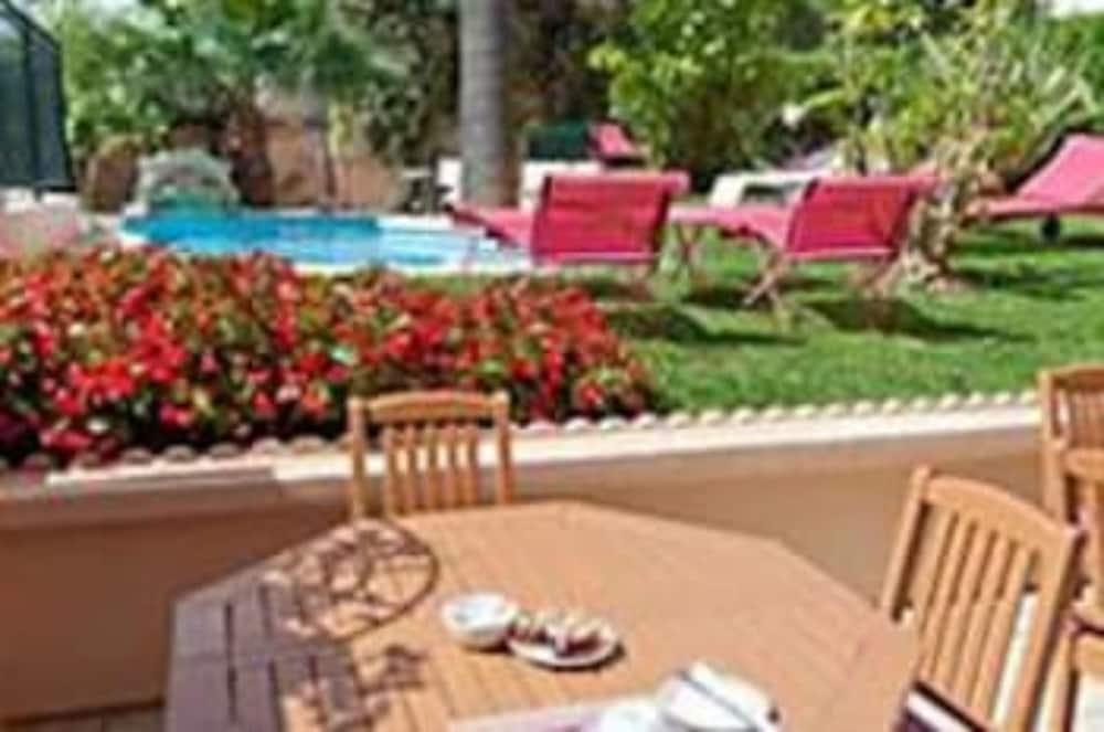 Hotel Sun Riviera 4*