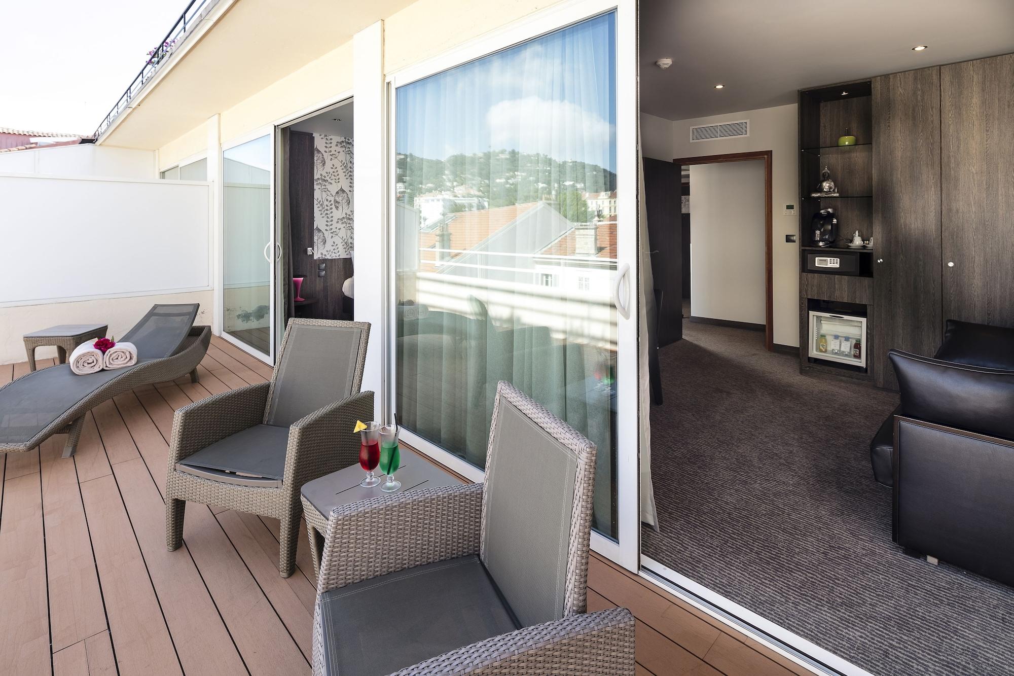 Hotel Western Premier Le Patio Des Artistes Wellness Jacuzzi 4*