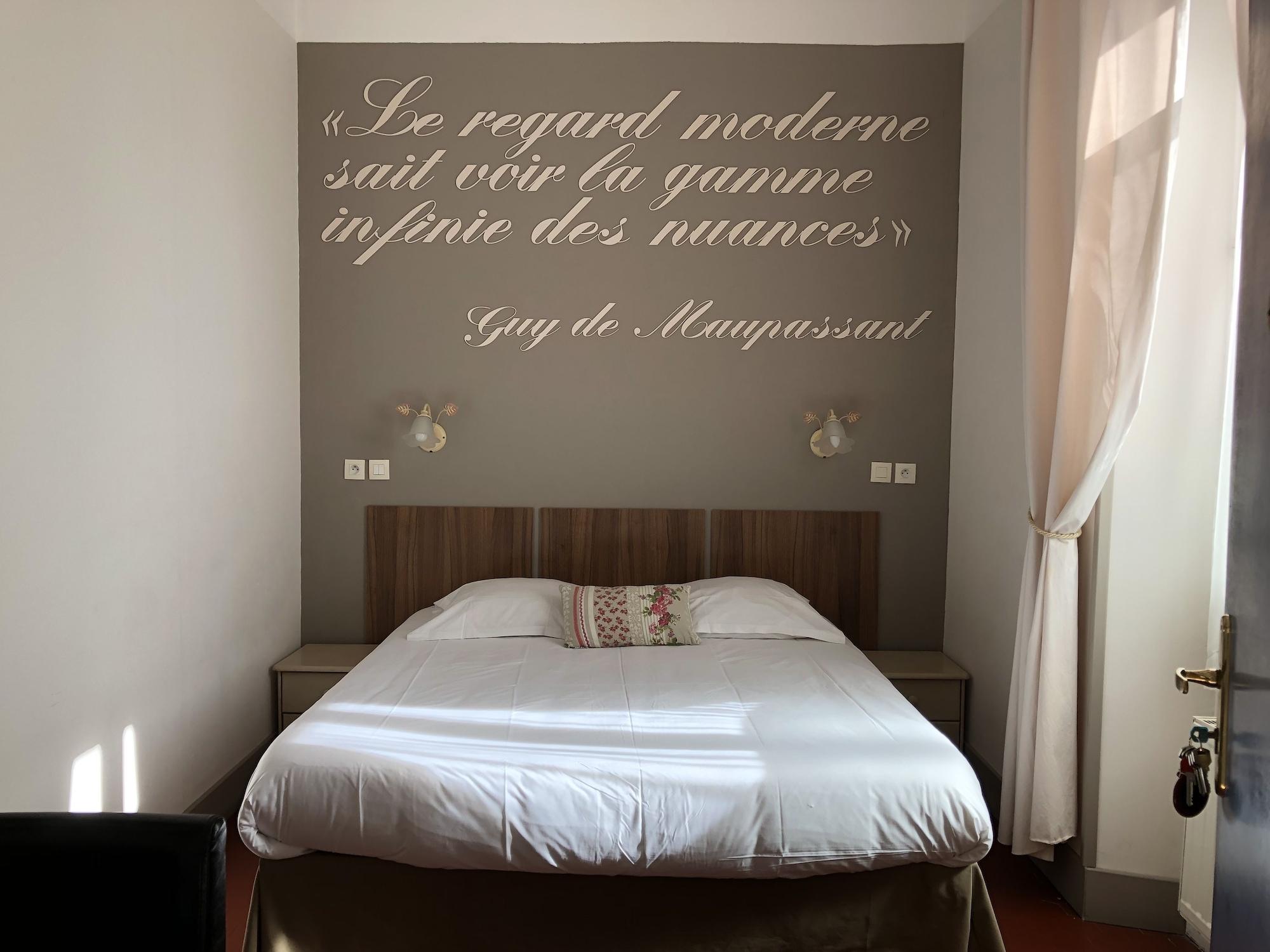 Hotel De L'isere Cannes
