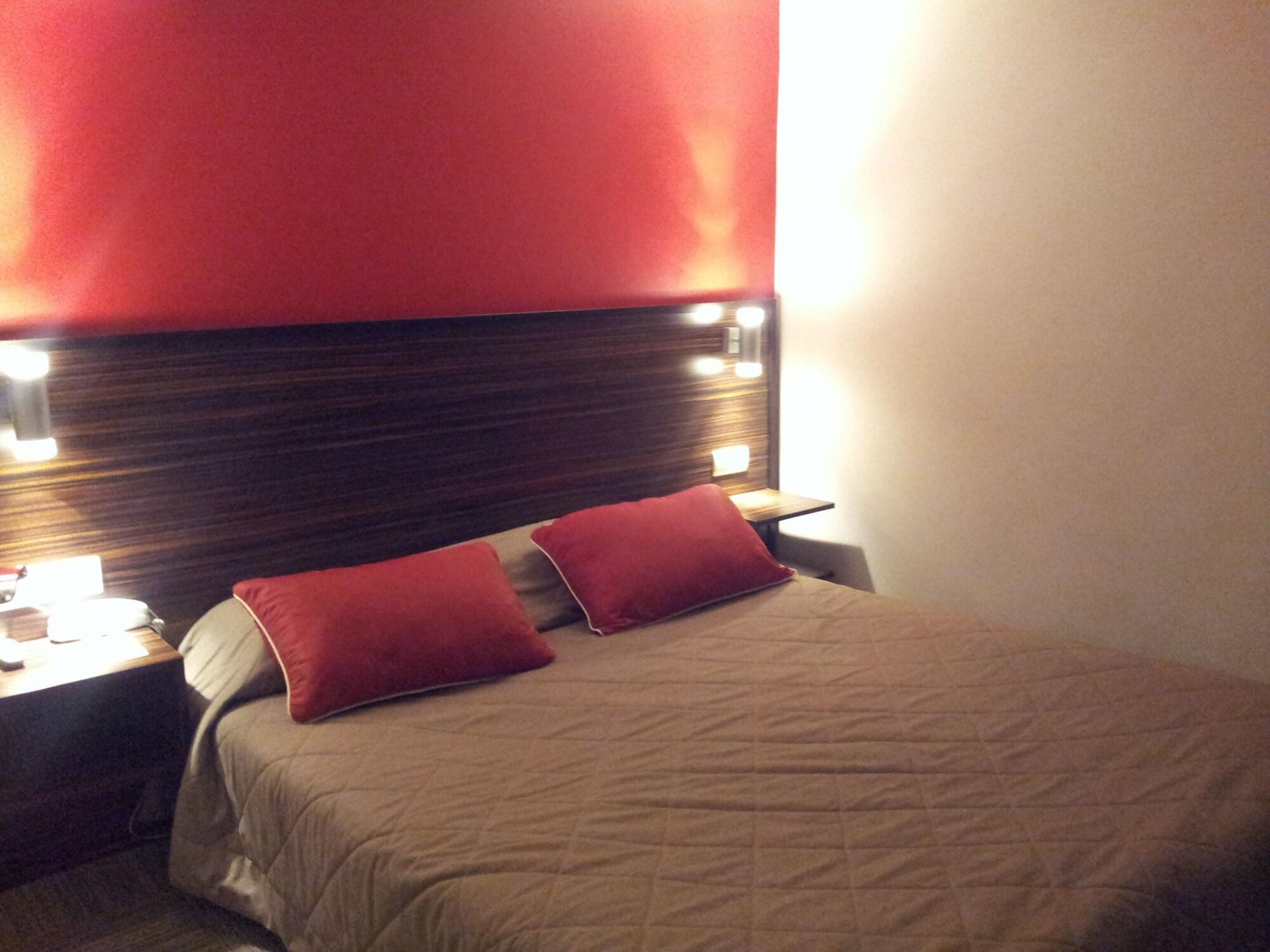 Le Mistral 3* Cannes