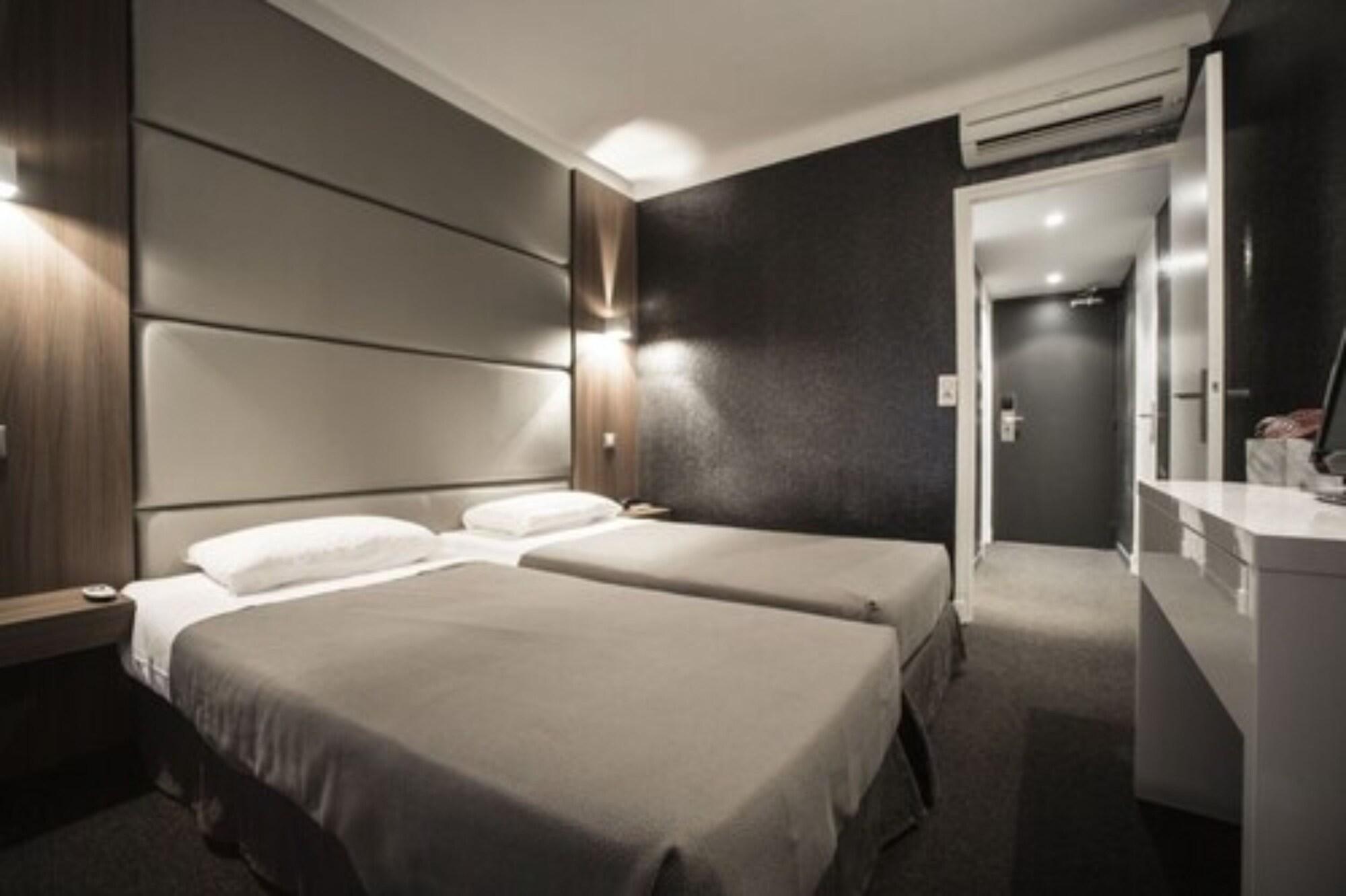 Schtak Hotel Cannes