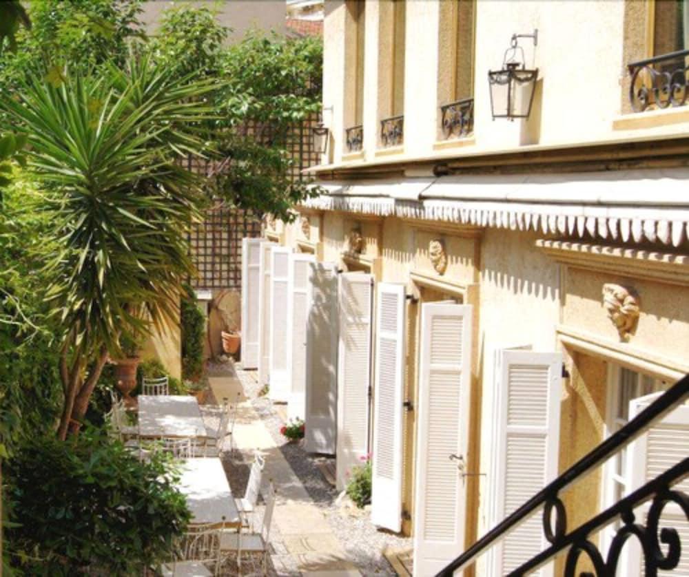 Ruc Hotel Cannes