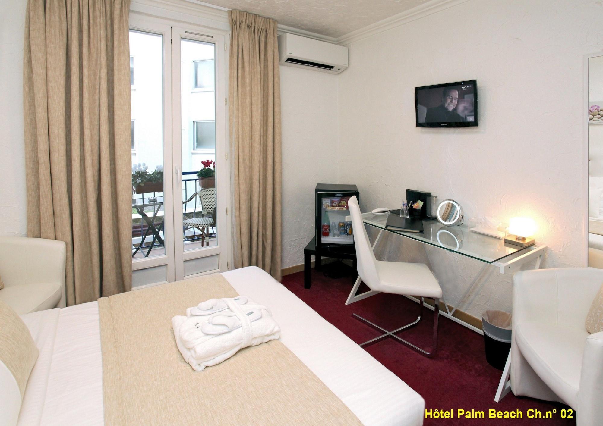 Palm Hotel