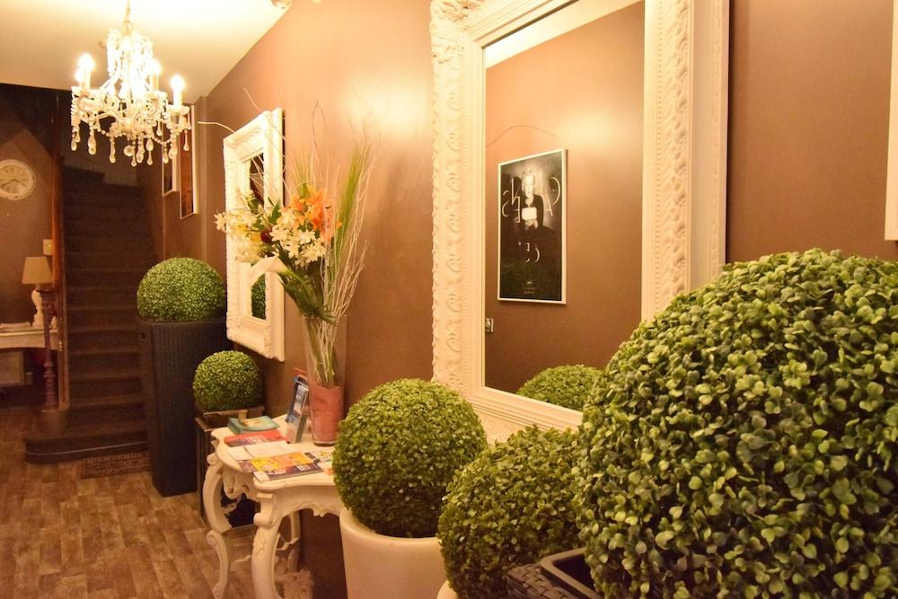 Le Romanesque 3*