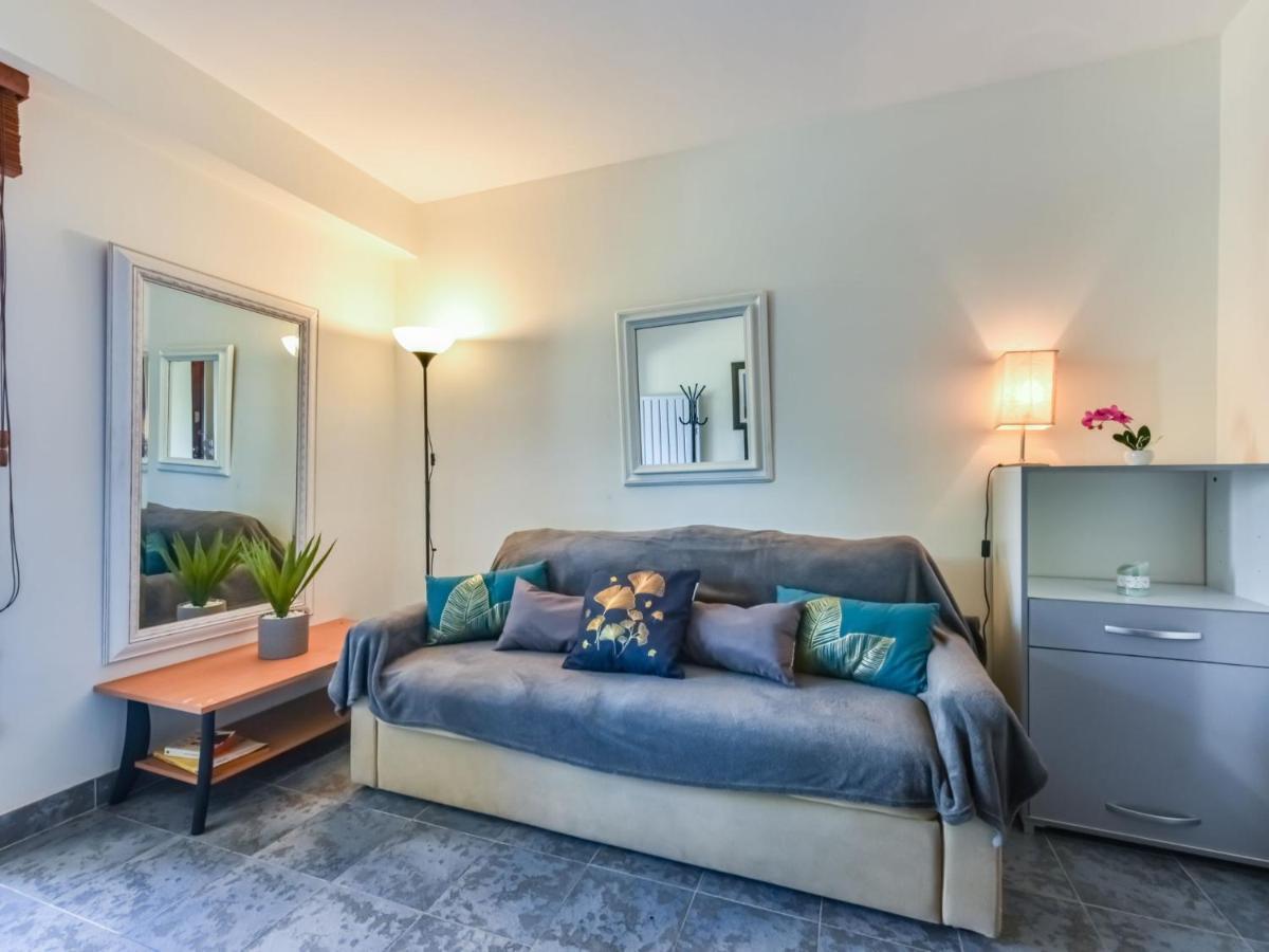 Apartment La Brise By Interhome Cannes
