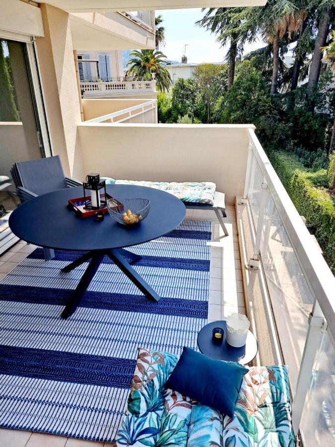 Henri Camille Real Estate -beautiful One Bedroom Swimming Pool And Parking Holiday home